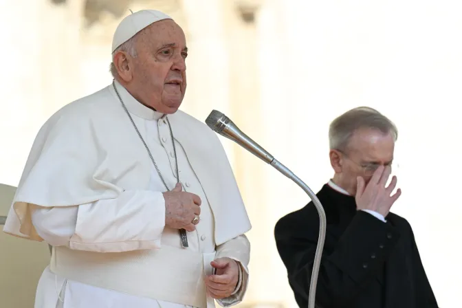 El Papa Francisco lamenta avalancha que sepultó a 2.000 personas en Papúa Nueva Guinea