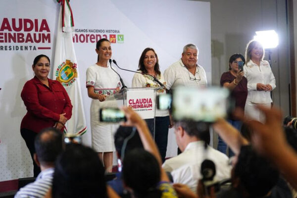 HAY RELEVO GENERACIONAL EN LA 4T: CLAUDIA SHEINBAUM CELEBRA TRIUNFO EN SIMULACRO ELECTORAL UNIVERSITARIO