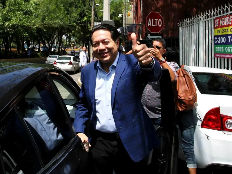 Mario Delgado se reúne con Sheinbaum; se dice listo para impugnaciones de la oposición