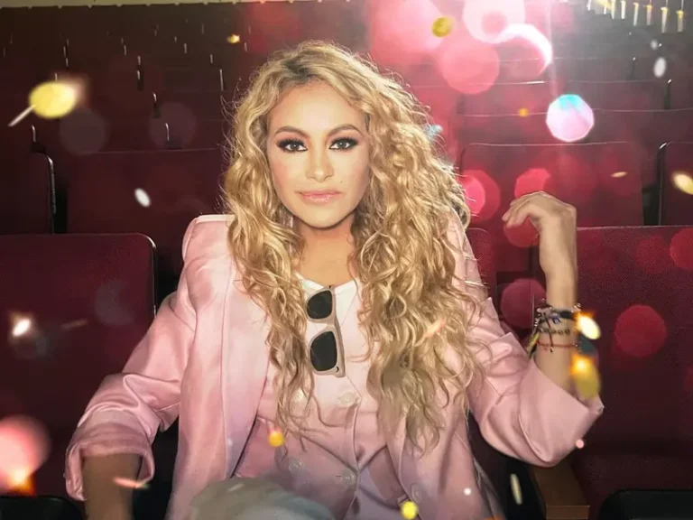 Paulina Rubio rompe la vajilla para celebrar su cumpleaños; ¿por qué lo hizo?