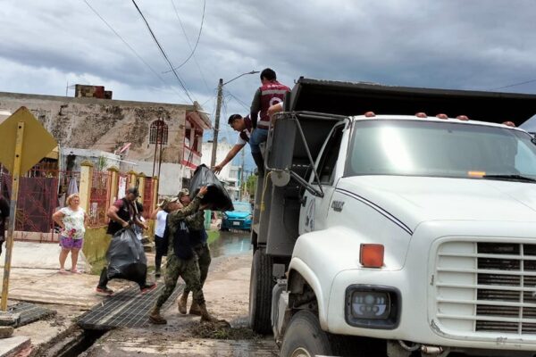 COEPROC intensifica acciones de limpieza y mantenimiento de calles y avenidas de Chetumal