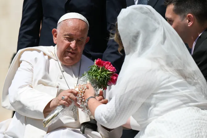 Papa Francisco: Matrimonios de diferentes religiones no deben ser oportunidad para convertir al cónyuge