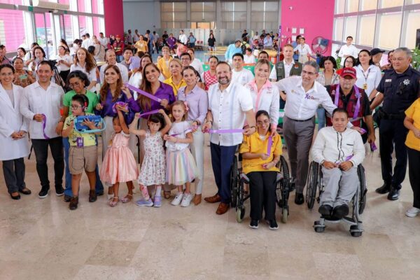 CELEBRA ANA PATY PERALTA REINAUGURACIÓN DE LA TERCERA CLÍNICA DE DISCAPACIDAD Y AUTISMO DEL CRIT QUINTANA ROO