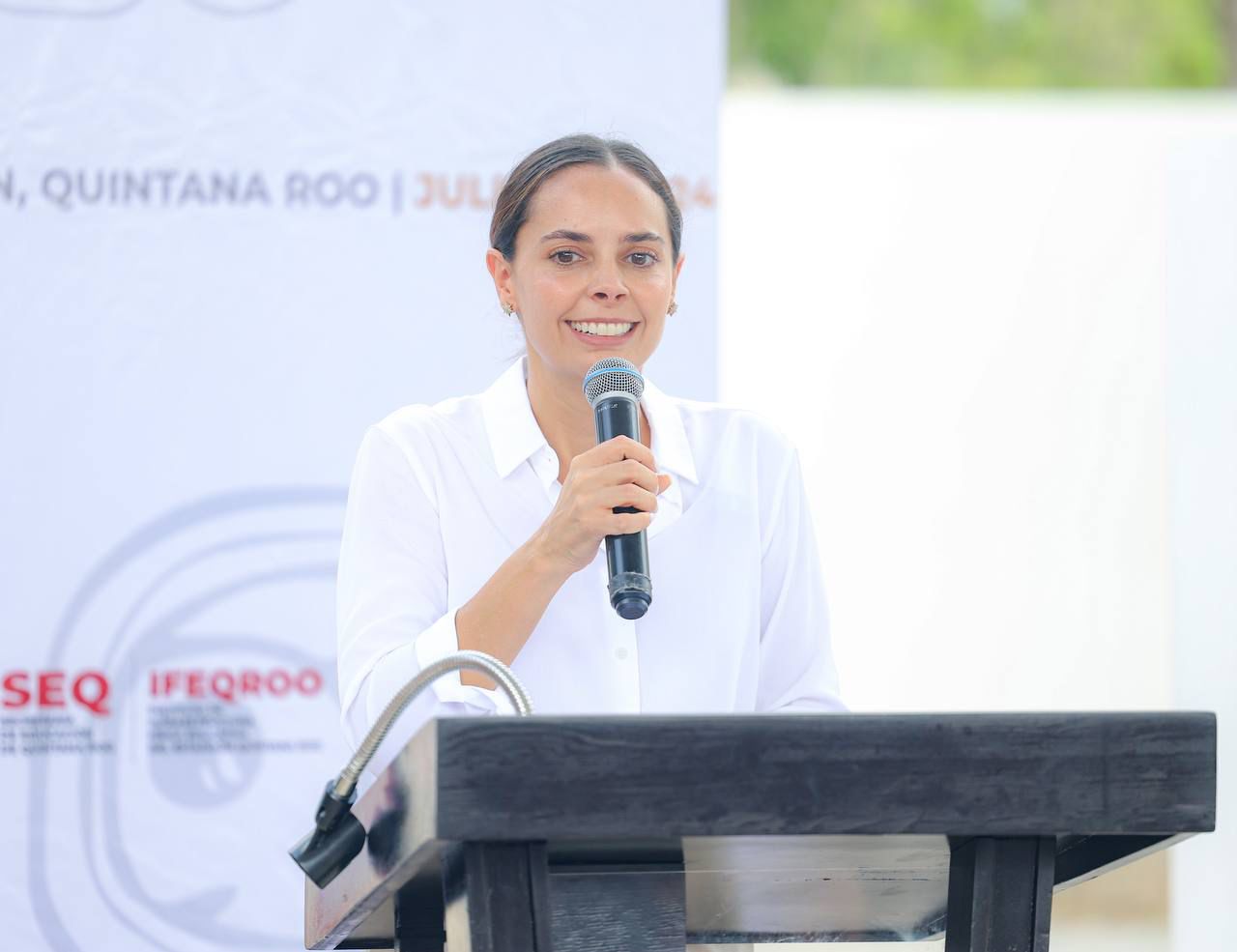 COMPLEMENTA ANA PATY PERALTA OBRAS DE INFRAESTRUCTURA EDUCATIVA QUE REALIZA LA GOBERNADORA EN BJ