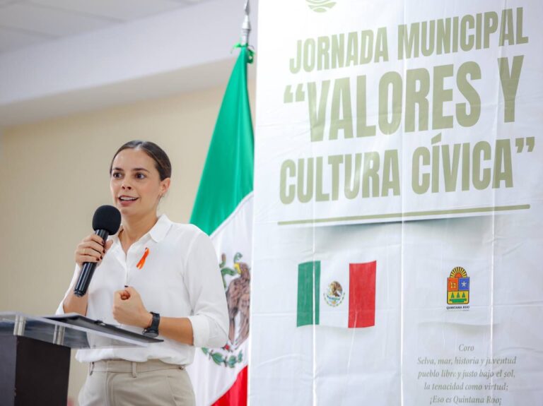 LA EDUCACIÓN ES PRIORIDAD PARA CONSTRUIR UN MEJOR CANCÚN: ANA PATY PERALTA 