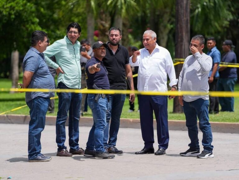 Policías Ministeriales de la FGE de Quintana Roo frustran robo y detienen a asaltante de casa de cambio de divisas, de la Supermanzana 4 de Benito Juárez