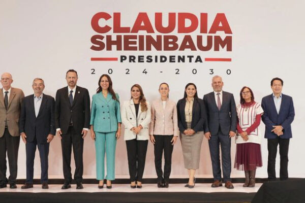 CLAUDIA SHEINBAUM Y GOBERNADORES DEL OCCIDENTE DEL PAÍS PLANTEAN AGUA, CARRETERAS, FERROCARRILES Y TRANSPORTE PÚBLICO COMO PROYECTOS ESTRATÉGICOS