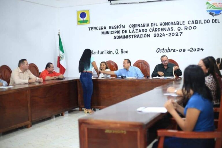 Cabildo elige a ganador a medalla al Mérito Ciudadano.