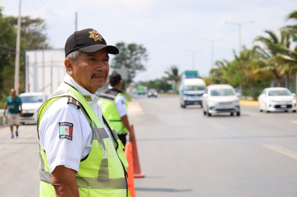 LISTO DISPOSITIVO VIAL EN HONOR A LA VIRGEN DE GUADALUPE EN CANCÚN