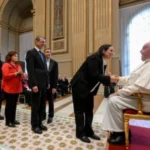 Papa Francisco: Hay cosas que sólo entienden las mujeres y la teología las necesita